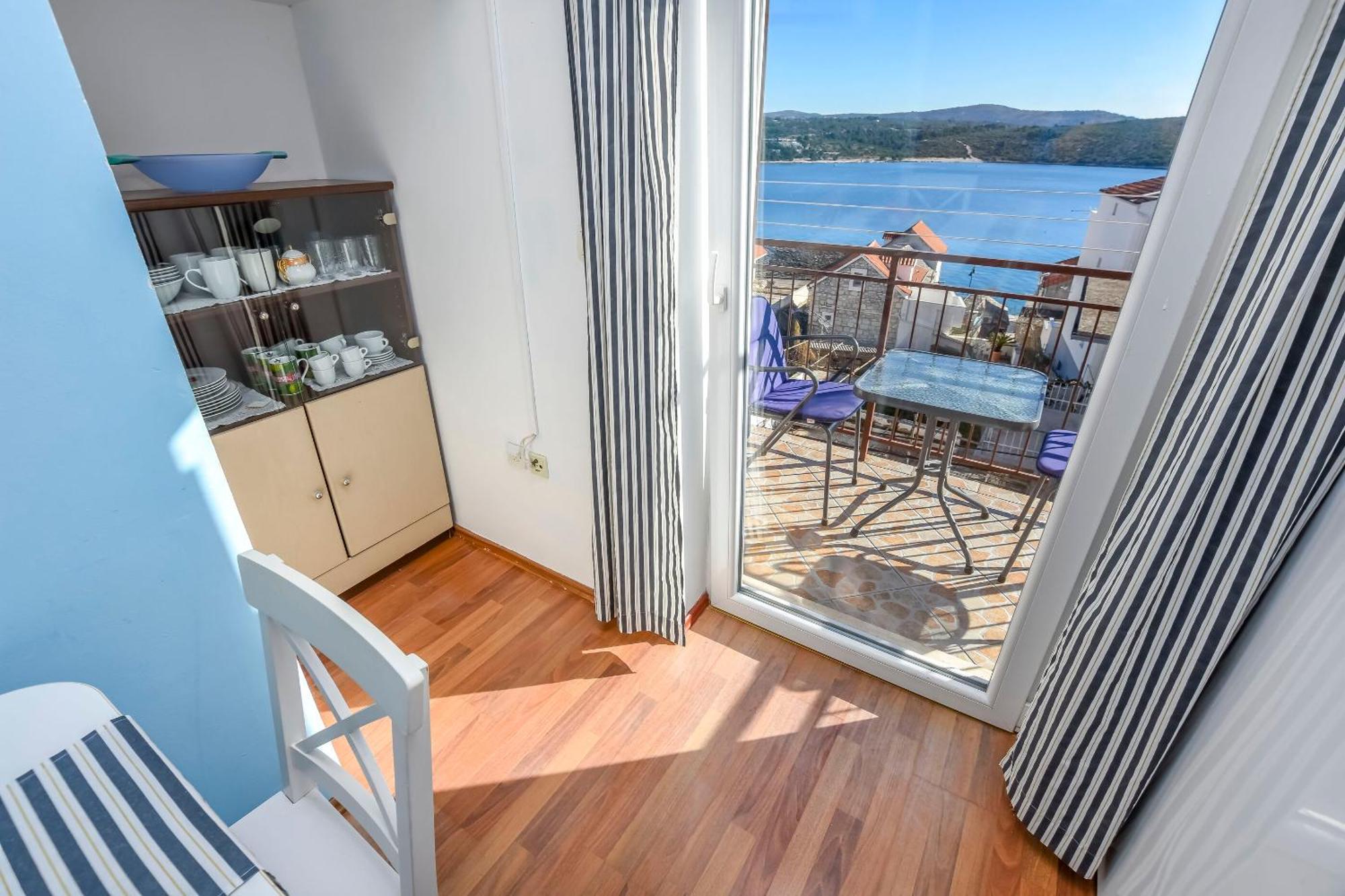 Apartments Vladimir Primošten Eksteriør bilde